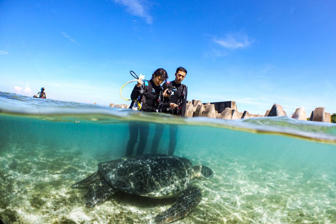 Stay Liuqiu Diving Hostel Сяолюцю Екстер'єр фото